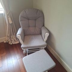 Babylo rocking chair with footstool