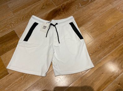 BNWT White Bershka Shorts Large