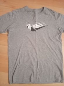 Nike Tshirt Size L (12-13yrs)