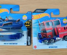 Hot Wheels Optimus Prime and Batboat