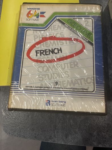 Official Commodore 64 (C64) Programming & Educational Lot 7 Items (CIB with Stencil)