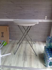 Folding high table