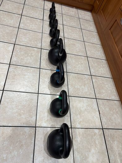 Large 118kg Metal Kettlebell Collection, Cheap!!