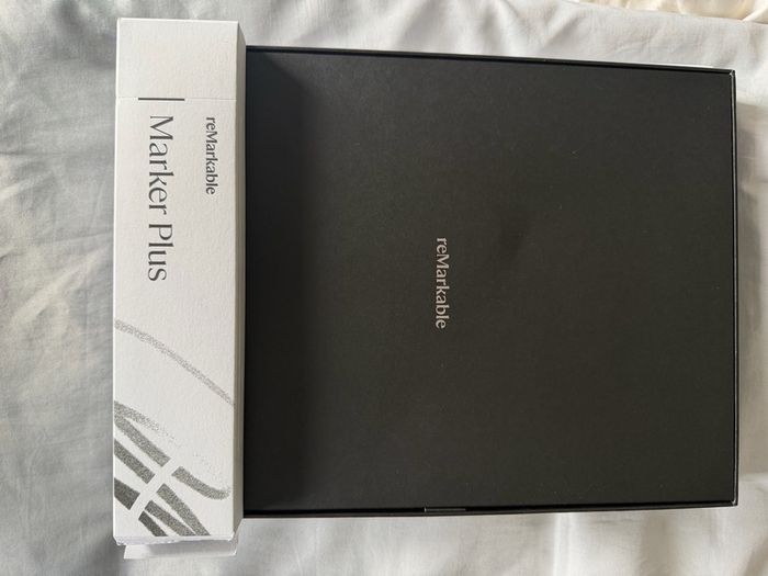 Remarkable Paper Pro with Marker Plus (Colour Paper Tablet)
