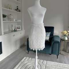 Ladies White Lace Mini Skirt from Lipsy London Love Michelle Keegan
