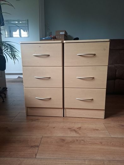Free Bedside cabinets