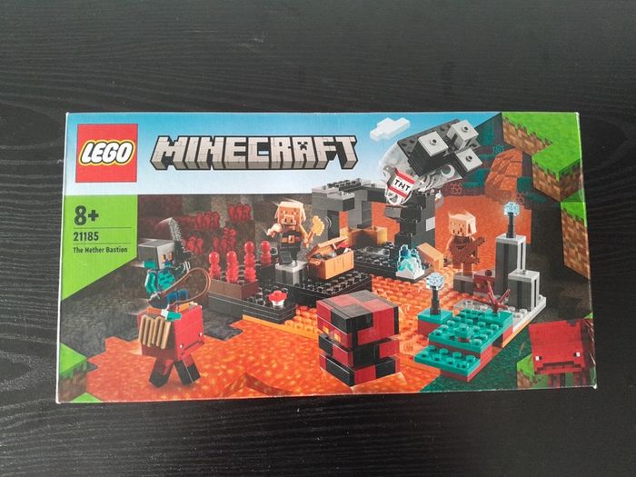 Lego - Minecraft The Nether Bastion 21185