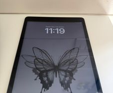 Apple Ipad 9th Generation 64GB + Apple Pencil