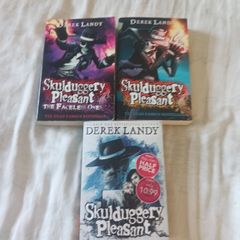 skulduggery book bundle