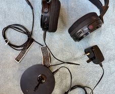 SONY wireless headphones kit , MDR RF811R