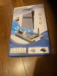 PlayStation 5 cooling station