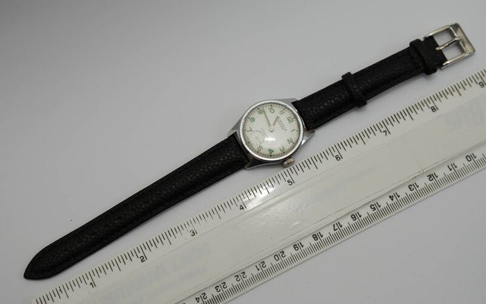 Vintage German Made Kienzle Markant Gents Manual Watch