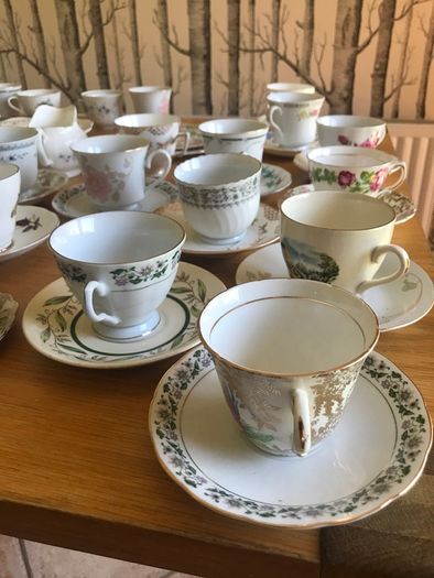 China cups saucers plates
