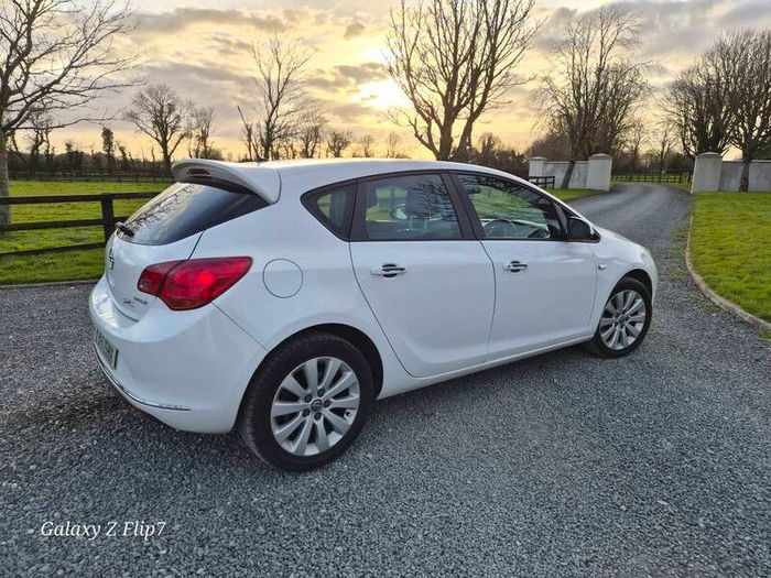 2013 Opel Astra