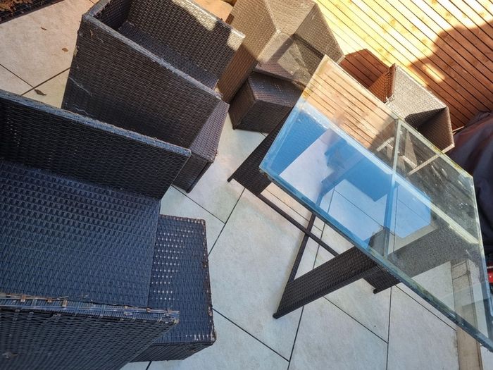 8 Seater Rattan Cube Table And Chairs