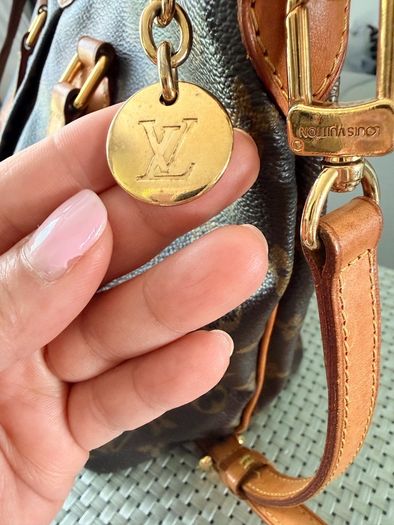 Louis Vuitton Palermo PM Authentic