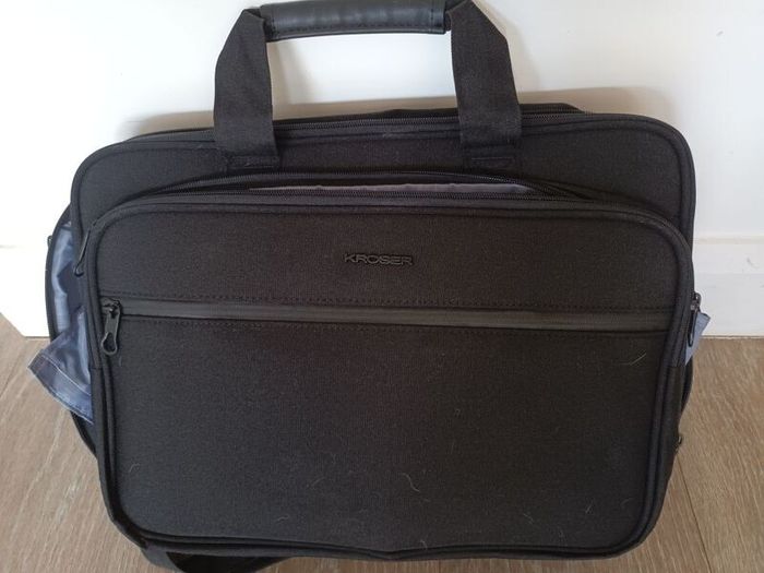 Laptop bag