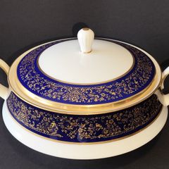 A Vintage Japanese Noritake Noblesse Porcelain Covered Tureen