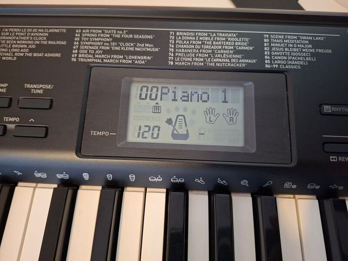Casio CTK 1150 Electronic Keyboard  Excellent Condition