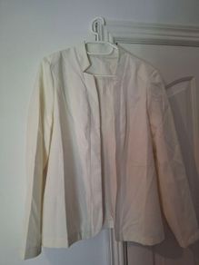 Ivory Jacket Size L 42