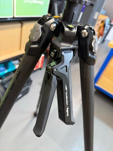 SmallRig Potato Jet CARBON II Hydraulic Tripod