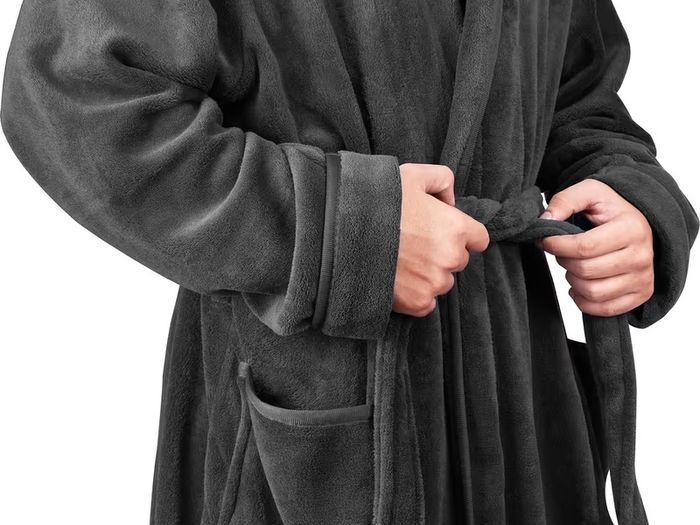 Brand New NY Threads Men's Hooded Robe