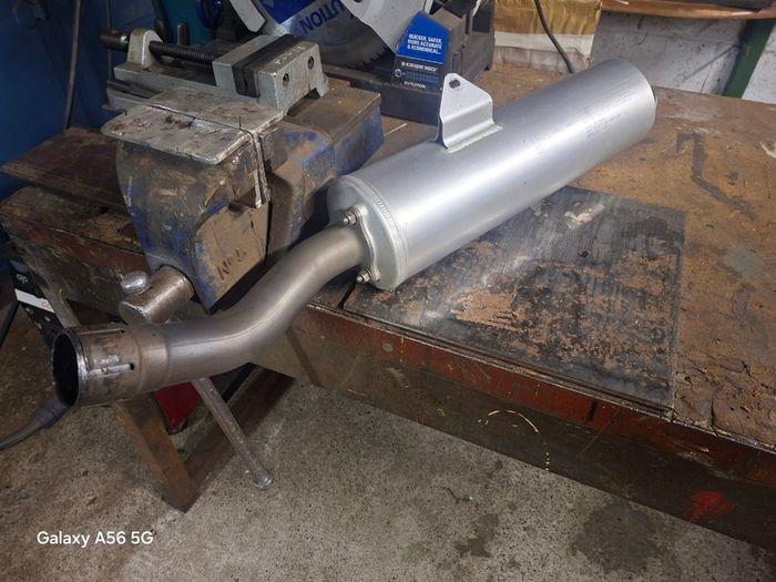 Kawasaki Original Exhaust - 2005 ZX10R