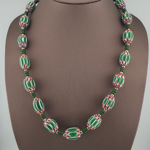 Antique Venetian Style Green Chevron Glass Beads Necklace