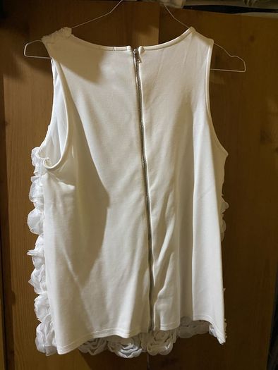 Stylish flower top
