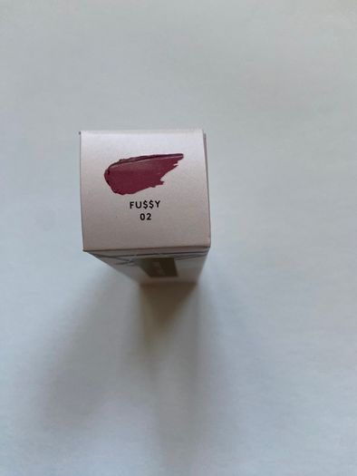 Fenty beauty lip luminizer in fussy 9 ml