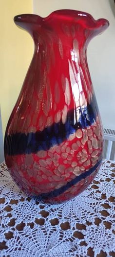 Large Murano Style Vase, Hand Blown Studio Art Glass, Iridescent Red & Gold & dark blue