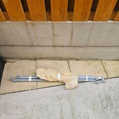 clothes rack