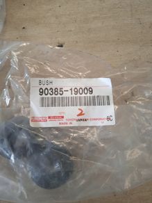 Toyota rear shock bushings