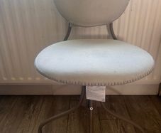 Swivel chair