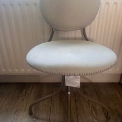 Swivel chair