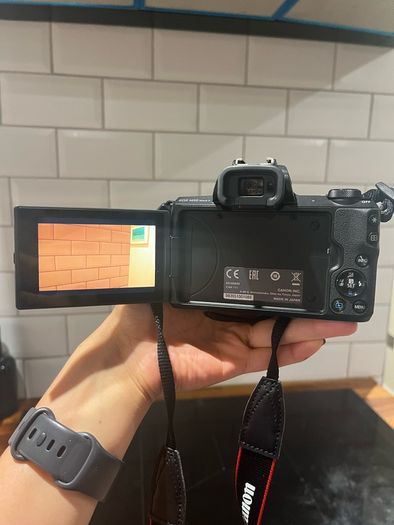Canon M50 Mark II Bundle