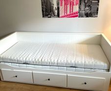 Ikea Hemnes daybed with mattresses