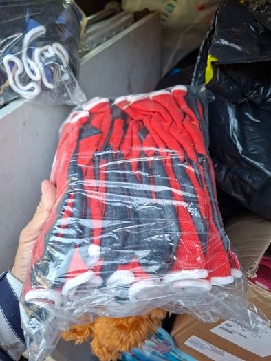 Work gloves