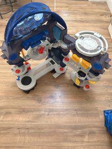 Fisher-Price Imaginext DC Super Friends Playset Super Surround Batcave