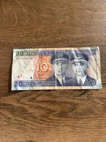 10 Lithuanian Litas Banknote 2001s