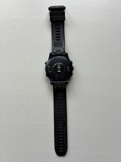 Garmin Forerunner 945, Cracked Screen but Fully Working, Maps + Music, Charger Included