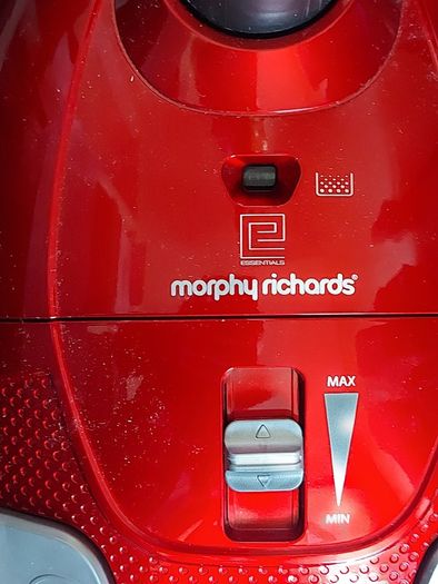 Morphy Richards Vacuum Cleaner, Model 980564, Red, in excellent condition and great suction