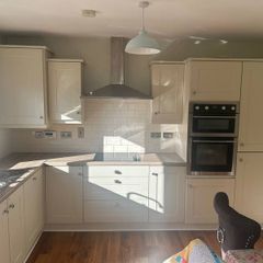 Cream Kitchen and Appliances