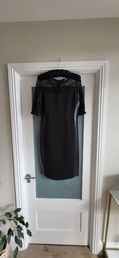 KDK London Black bodycon dress with lace detail Sz 12UK