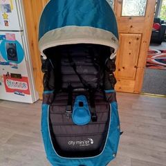 Excellent condition Jogger baby buggy for sale