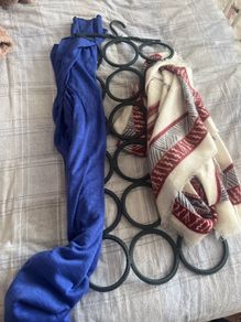scarf hanger