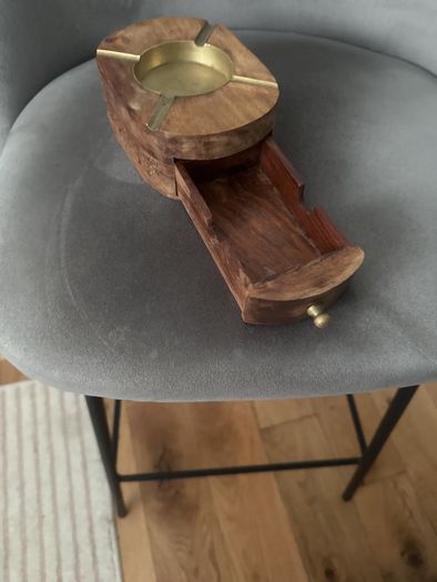 ashtray