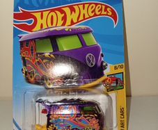 2018 Hot Wheels Treasure Hunt HW Art Cars 8/10 KOOL KOMBI Purple w/Red-Blue Whls