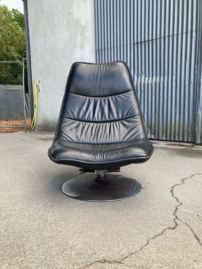 Mid Century Spaceage lounge chair - Warehouse and Showroom Open  Saturday 22nd August 12 til 4pm  Eircode R95T227