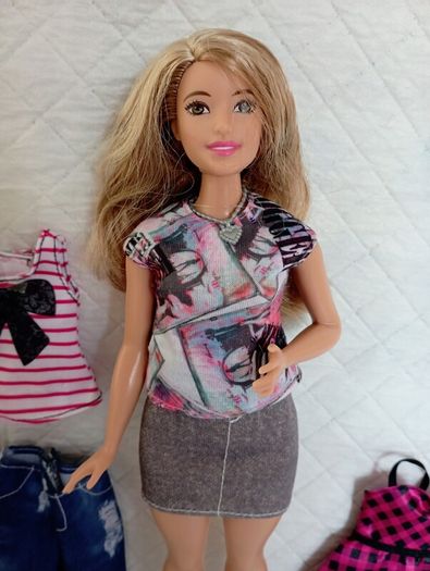 Barbie fashionista doll #37